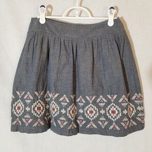 Amercan Eagle stretchy waist embroidered skirt